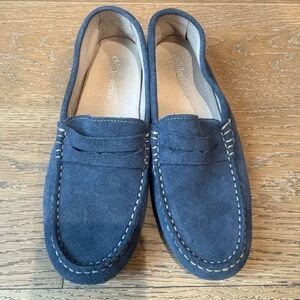 Children chic boys suede loafers classic blue size 38.